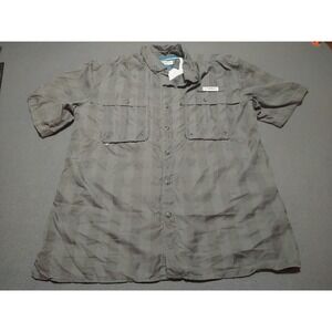 Magellan Fishing Shirt Men L  Gray Boating Short Sleeve Outdoor Quick Dry Relax